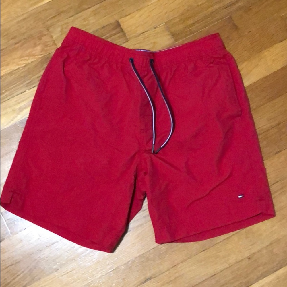 Men’s swimming trunks